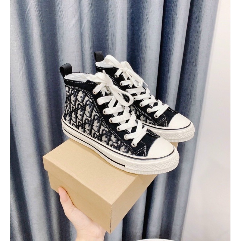 Giày thể thao Bata Sneaker Ulzzang hàng Quảng Châu cao cấp cổ cao màu đen phối họa tiết form cơ bản chất liệu vải bố