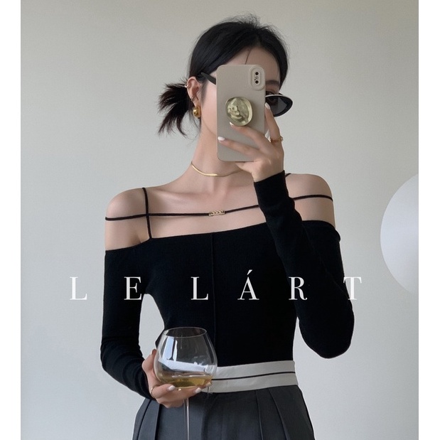 QKOOLE  Áo Croptop Tay Dài Hở Vai Màu Sắc Đơn Giản Phong Cách Hàn Quốc Cho Nữ