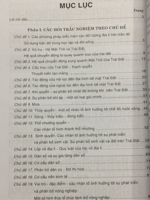 Sách - Câu hỏi và bài tập Trắc nghiệm Địa lí 10 theo chủ đề