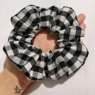 Scrunchies cột tóc cute 😘 hot trend vòng đeo tay