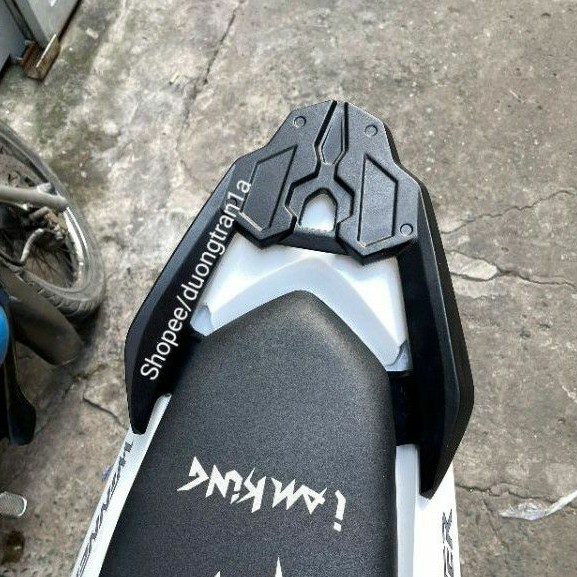 Cảng sau Rocket gắn Winner V1 (chế sẵn)