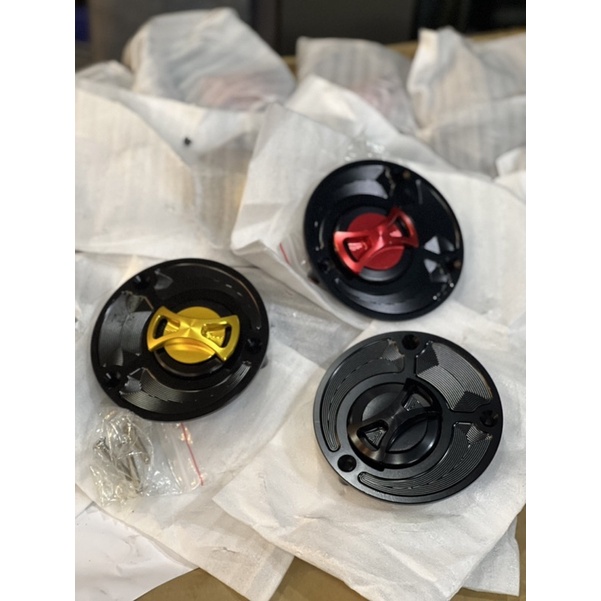 nắp xăng cnc yamaha r15 r15v3 r15v4 mt15 xsr155 fz155 fz150 tfx