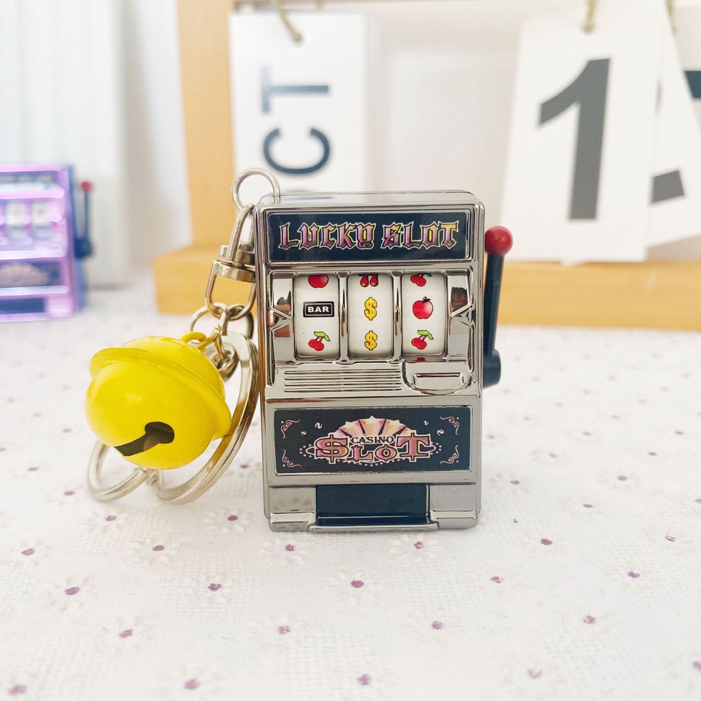 Móc Khóa Kỹ Thuật Số Hình Máy Chơi Game Xổ Số Phiên Bản Giới Hạn Có Móc Khóa Ví