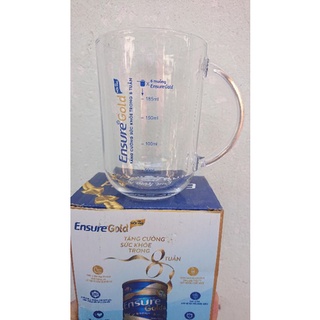 Ly thủy tinh ensure chia ml,có quai cầm
