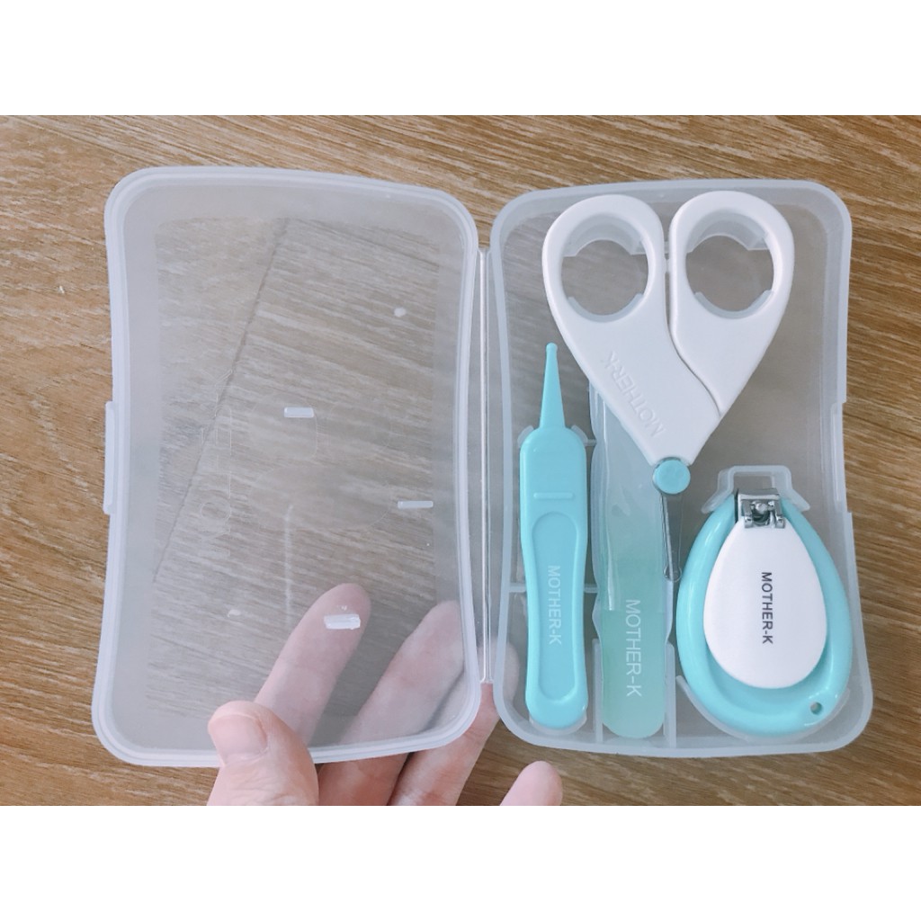 Morther_K Bộ cắt móng tay xách tay Hàn Quốc nhựa ABS an toàn cho bé sơ sinh