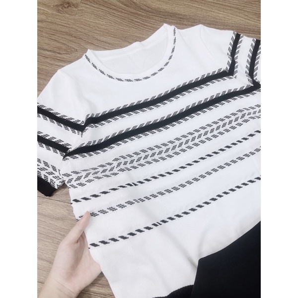 Set áo len kẻ sọc kèm chân váy tầng dài hàng qc