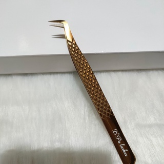 Nhíp Volume D'Palash cao cấp, Mũi nhám ( chuyên dùng để tạo fan, nối mi volume, tách mi )
