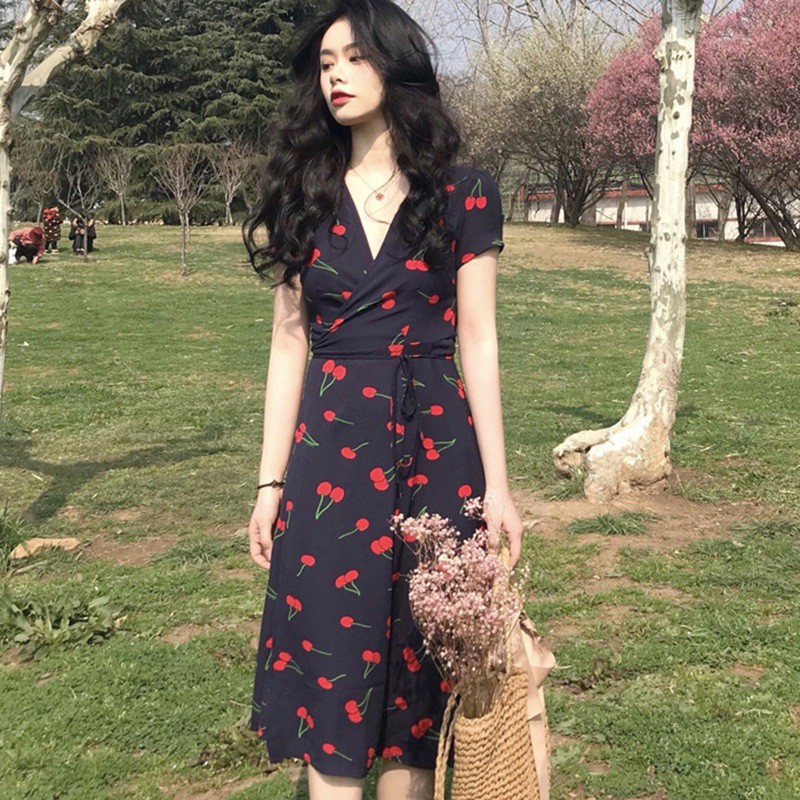 Đầm Tay Ngắn Cổ Chữ V Khoét Sâu In Hoạ Tiết Phong Cách Boho Xinh Xắn Cho Phụ Nữ | BigBuy360 - bigbuy360.vn