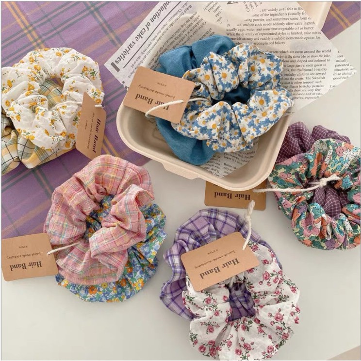 Scrunchies hoa caro màu tím cột tóc vải dễ thương nữ