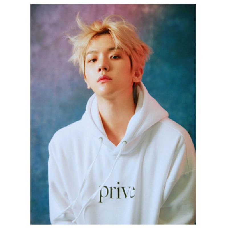 Áo hoodie PRIVÉ mỏng của Baekhuyn (EXO)