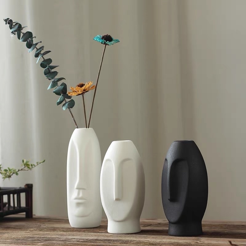 Bình gốm kiểu dáng hiện đại không kèm hoa