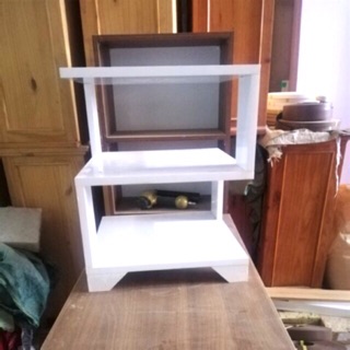 Kệ để đồ đầu giường, 2 tầng, kiểu dáng độc đáo