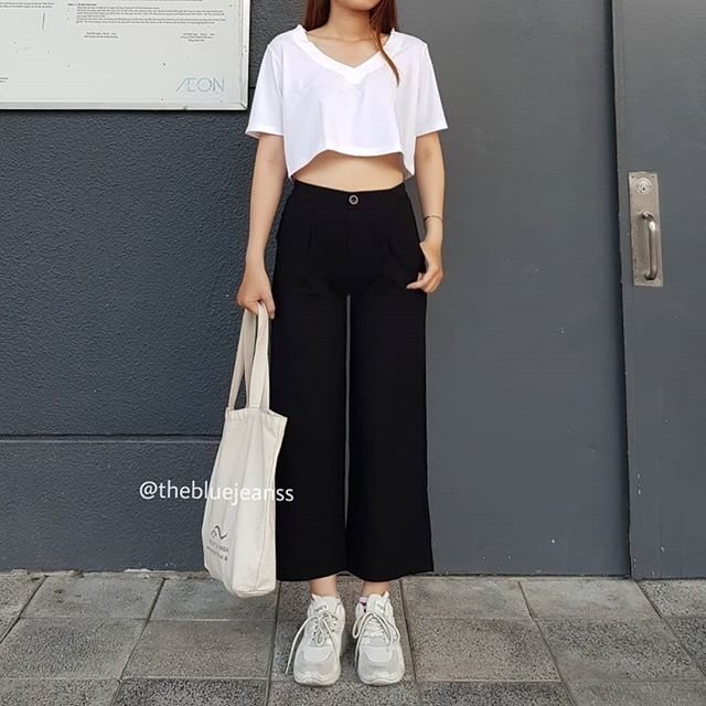 Áo crop V-neck nhiều màu - Ảnh thật | BigBuy360 - bigbuy360.vn