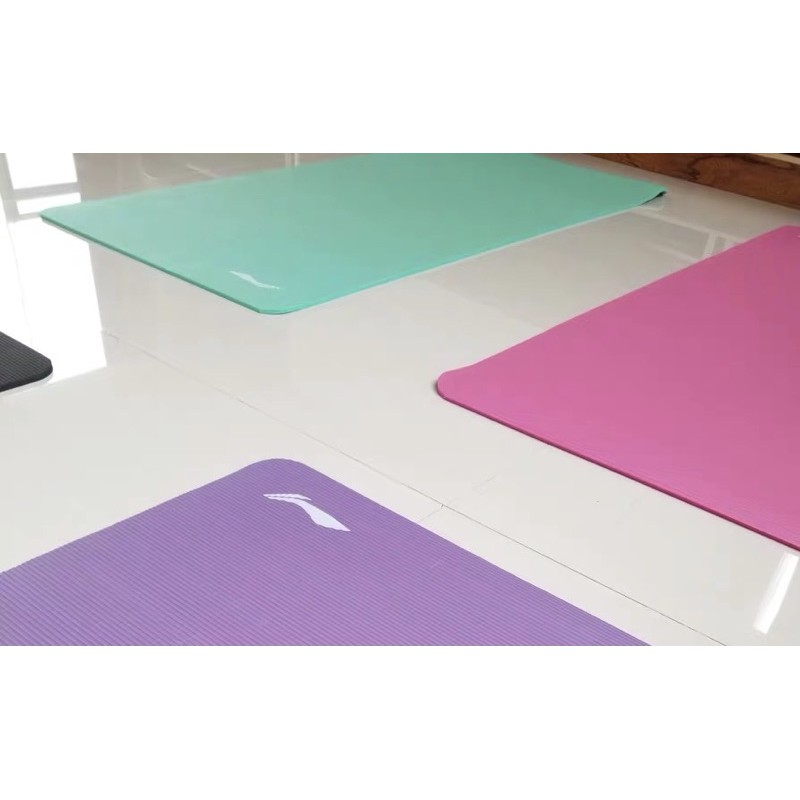 thảm tập yoga/ gym LINING-ĐANG SẴN