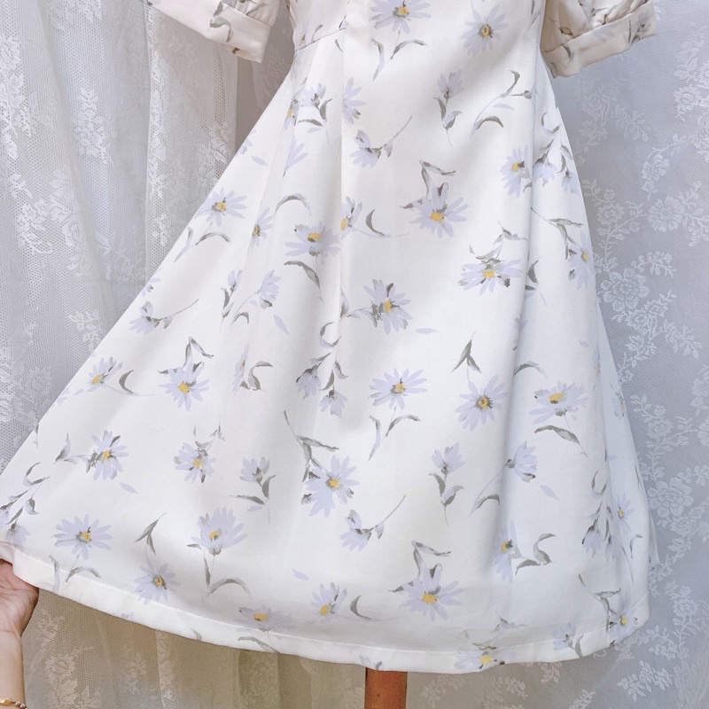 Đầm voan Nhật Majestic Legon in hoa cúc pastel