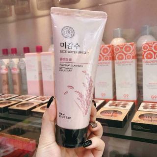 SỮARỬA MẶT CÁM GẠO THE FACE SHOP RICE WATER BRIGHT FOAM