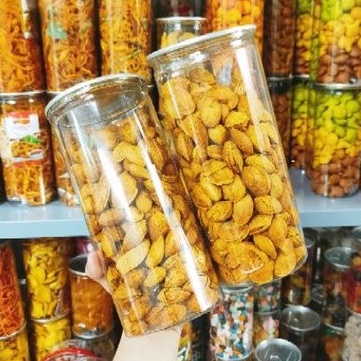 Hạnh nhân rang bơ lon 500g, vỏ mỏng, dễ tách, giòn thơm ngọt - NGUỒN ĂN VẶT GIÁ SỈ.