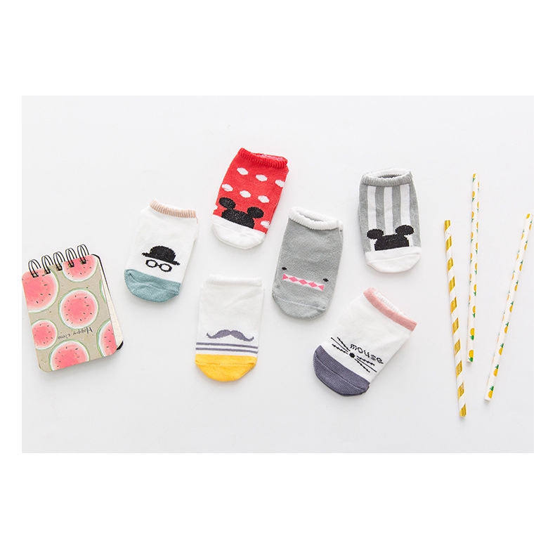 Vớ cotton silicon chống trượt vô hình phong cách Hàn Quốc dành cho bé