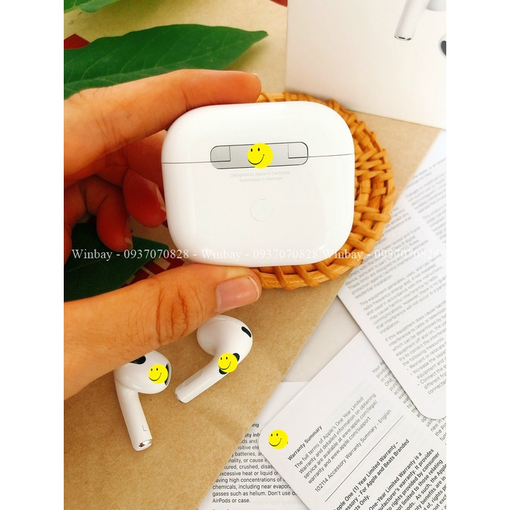Hộp Sạc Dock 3 Hàng Zi.n Màu Trắng