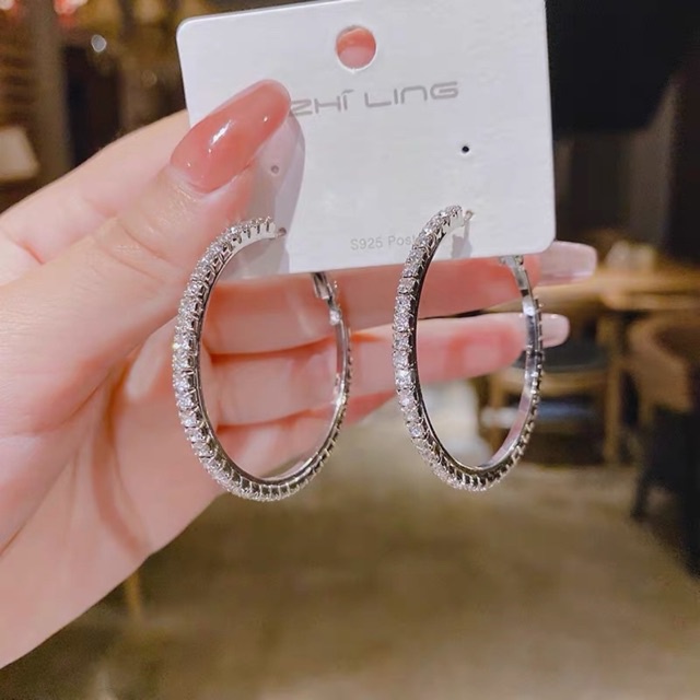 khoen tròn đính đá nhân tạo 5cm