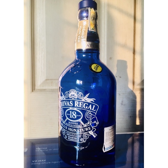 Vỏ chai Chivas 18 Blue 700ml