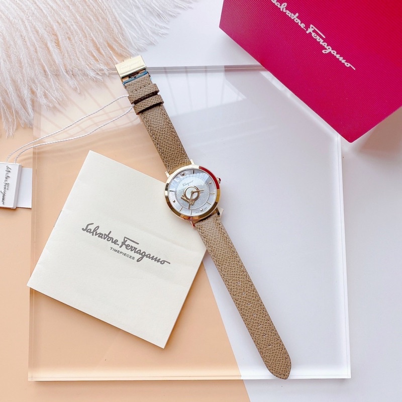 Đồng hồ nữ Ferragamo New munietto collection