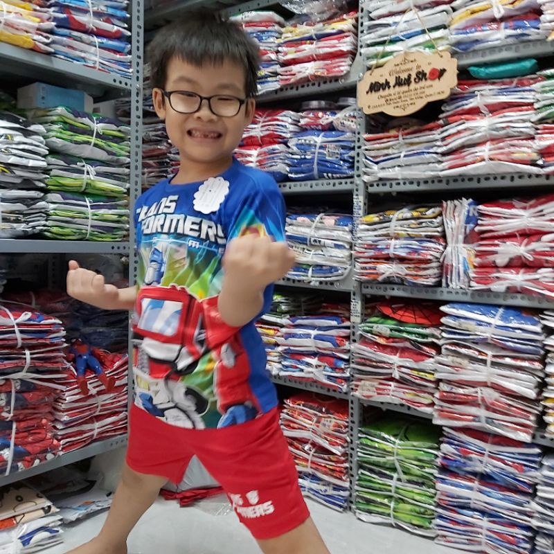 Bộ quần áo thời trang trẻ em hình người máy