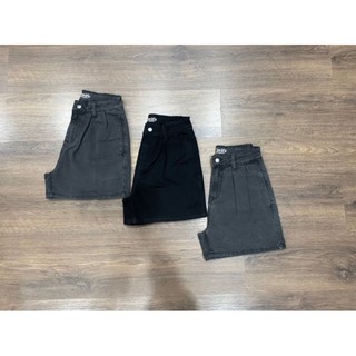Quần short xếp ly năng động