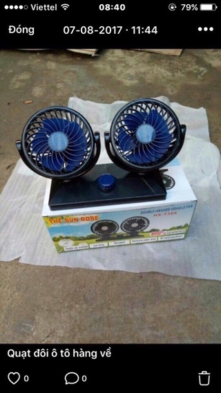 Quạt gắn trên xe oto