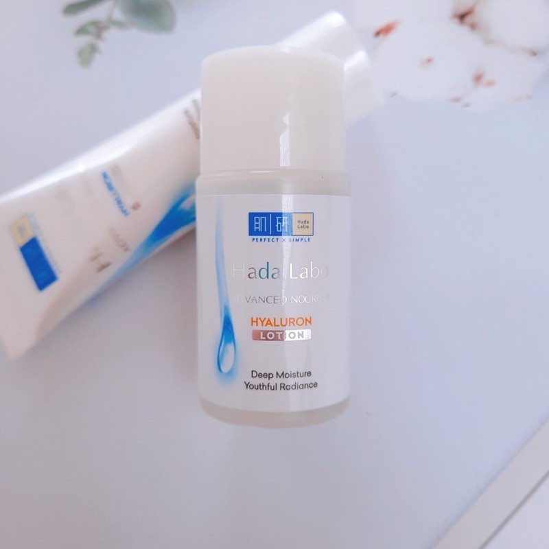Dung dịch dưỡng ẩm HadaLabo 20ml