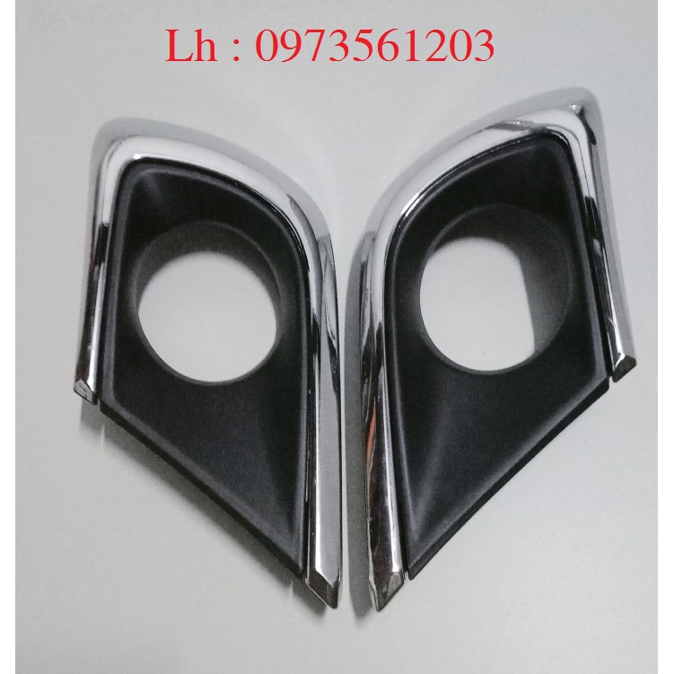 Ốp đèn gầm Innova 14-15, mạ crom -tặng vòng xoay hương hoa