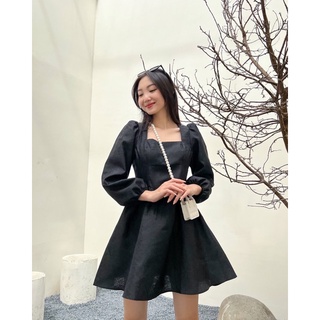Smallg - đầm cổ vuông tay dài dáng xoè