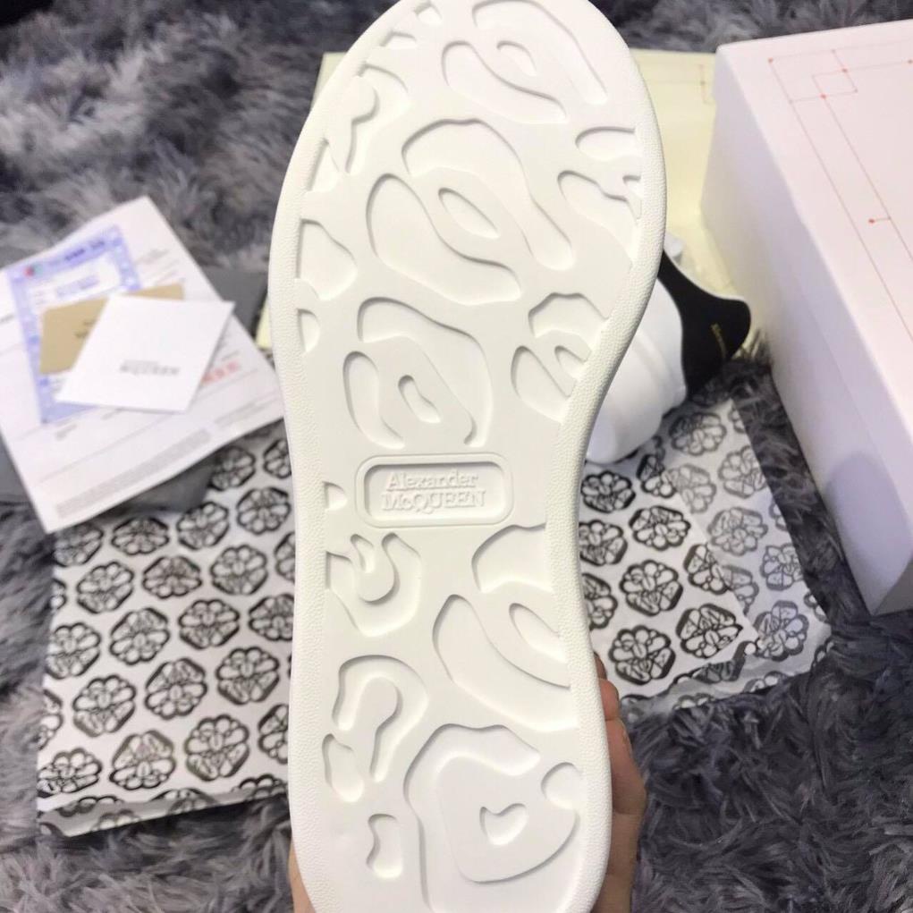 Giày mc qeen gót nhung đen dây lụa chất liệu da mền đi êm full bil + full box 11