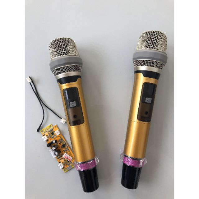 Mic không dây loa kéo shure Set được tần số