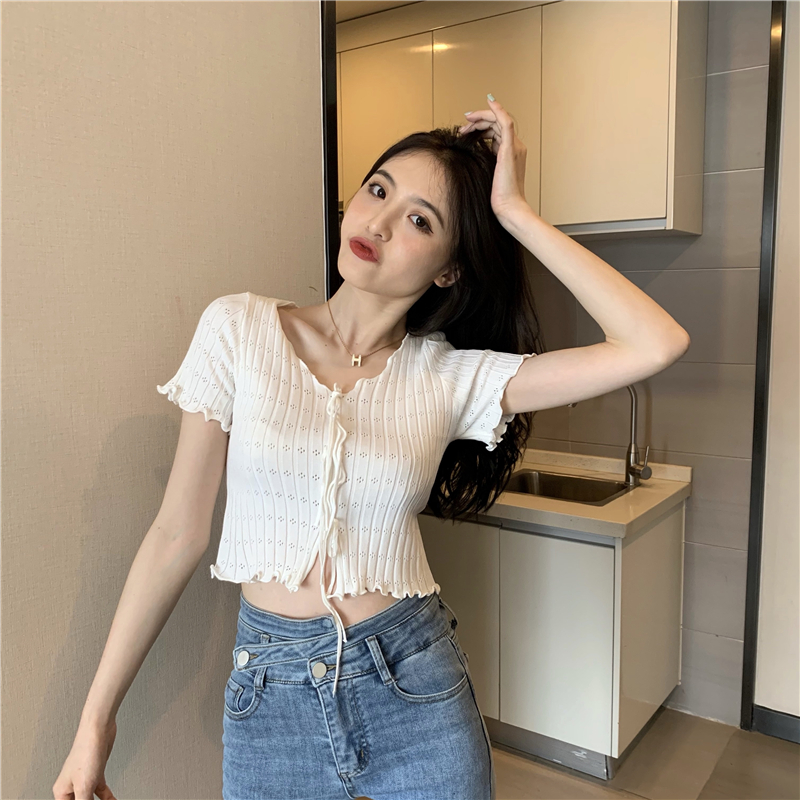 SUXI Áo Croptop Dệt Kim Tay Ngắn Thiết Kế Cổ Chữ V Nữ Tính