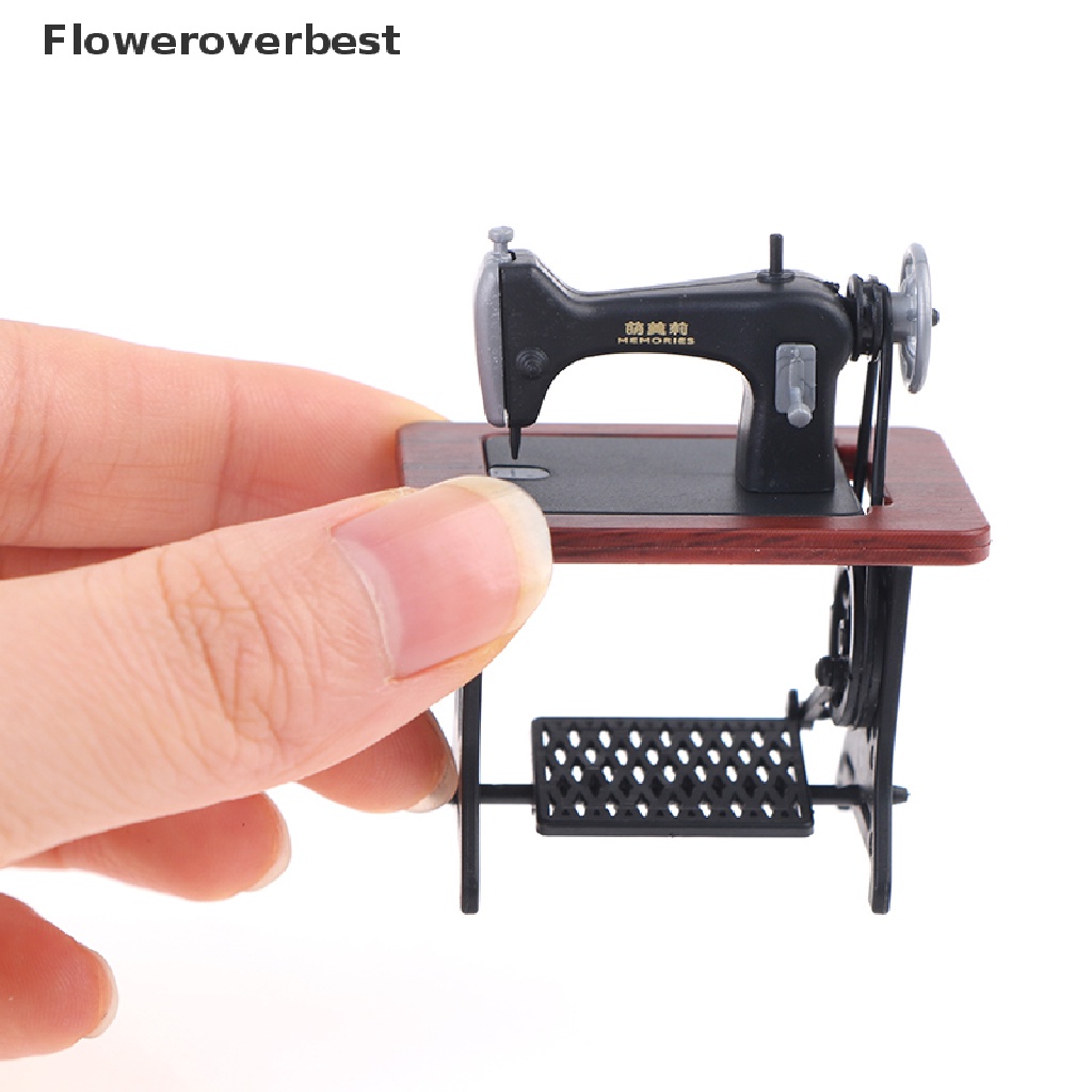 Mô hình máy may mini bằng gỗ trang trí cho nhà búp bê