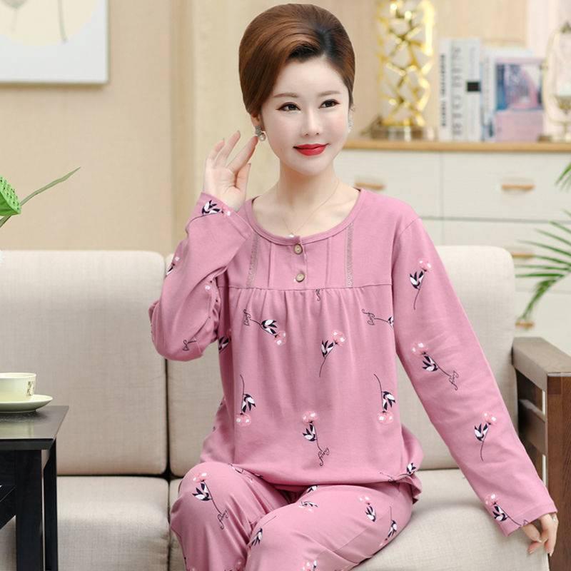 Bộ đồ ngủ tay dài cỡ lớn dành cho phụ nữ trung niên