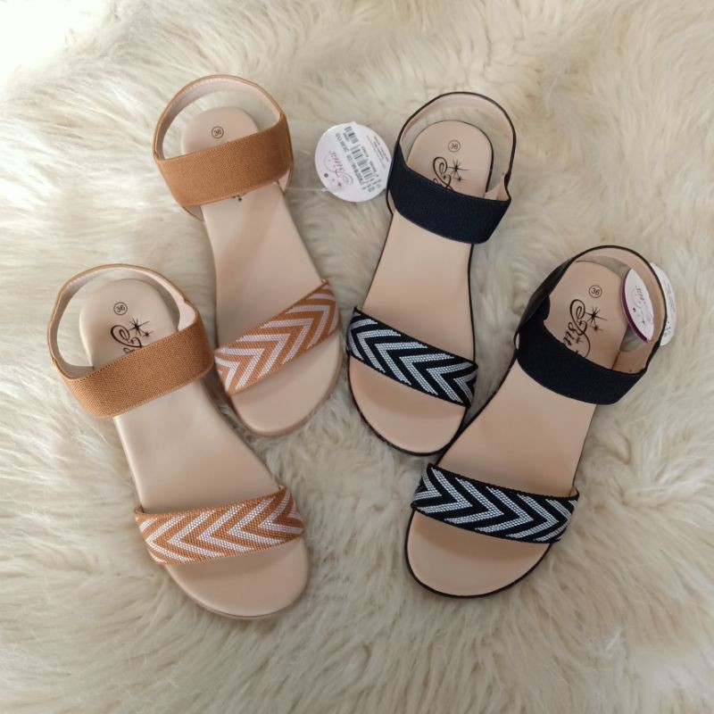 Sandal thời trang quai kẻ ngang cá tính