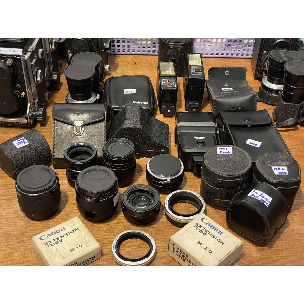 Kính ngắm thẳng Gù Mamiya Prism Finder cho C220 C330
