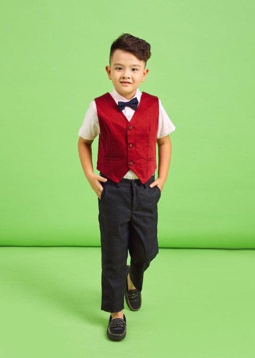 Áo gile đỏ đô bé trai Jadiny