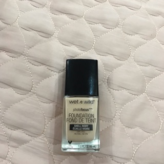 Kem Nền Shell Ivory