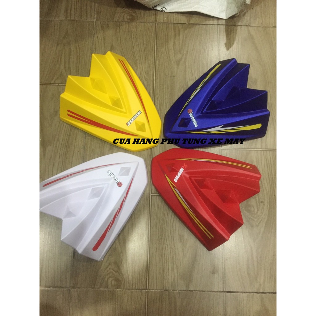 Ốp đầu đèn xe Honda Winner 150 mẫu 2019 - 1 cái