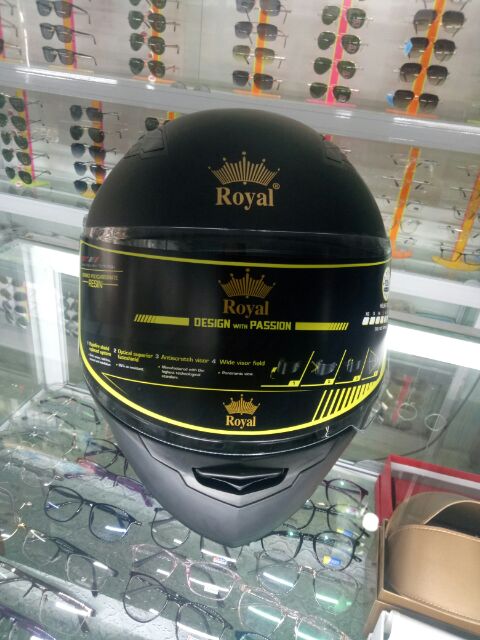 Royal helmet