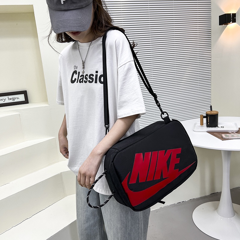 Túi Đựng Giày Nike Chất Lượng Cao Chống Thấm Nước Tiện Dụng