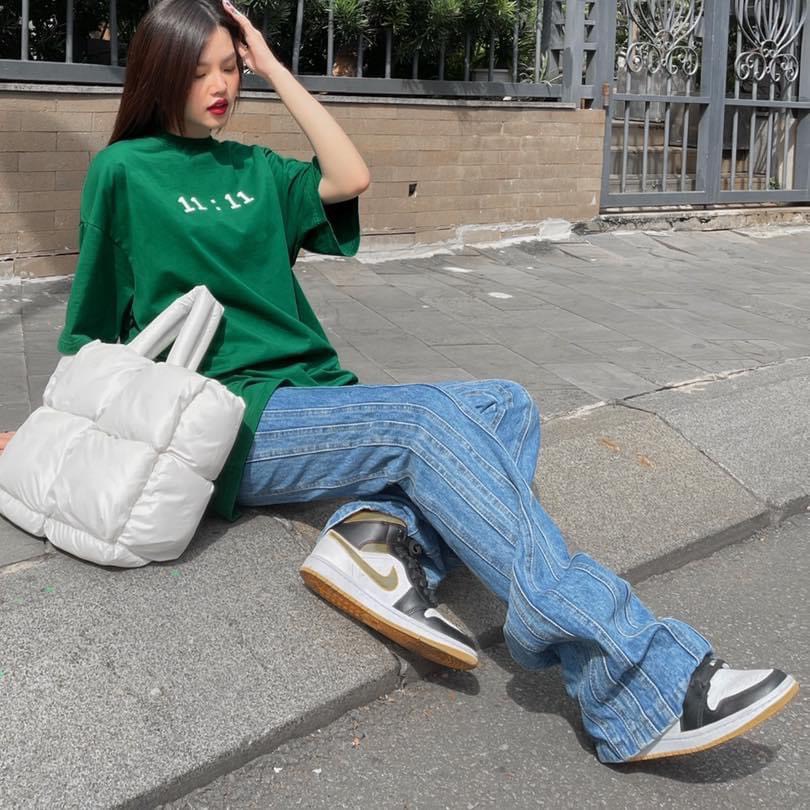 Áo thun xanh lá tay lỡ 11:11 form rộng, Chất Liệu COTTON siêu thoáng mát, Áo Thun Unisex Nam Nữ