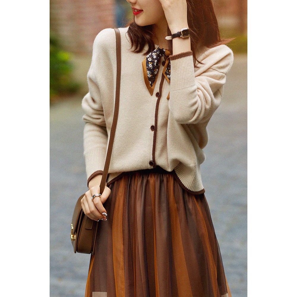 Áo len phối nơ họa tiết Forgirl kiểu vintage dáng ôm | BigBuy360 - bigbuy360.vn