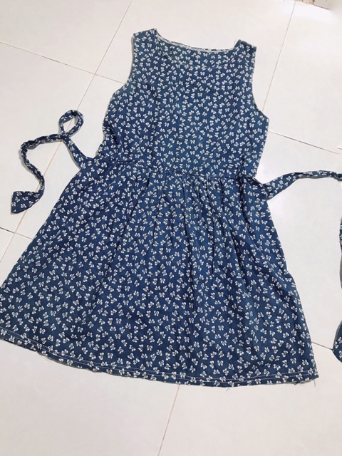 Đầm hoa nhí cute