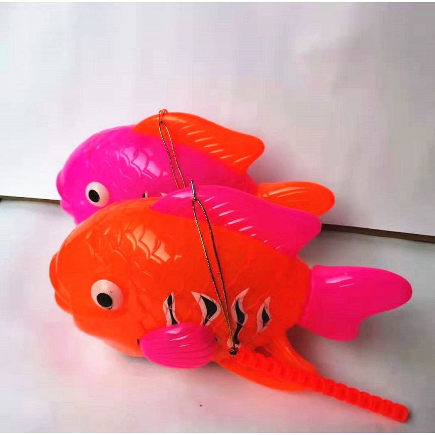 Lồng đèn trung thu hình cá chép size lớn có nhạc phát sáng bảy màu và di chuyển