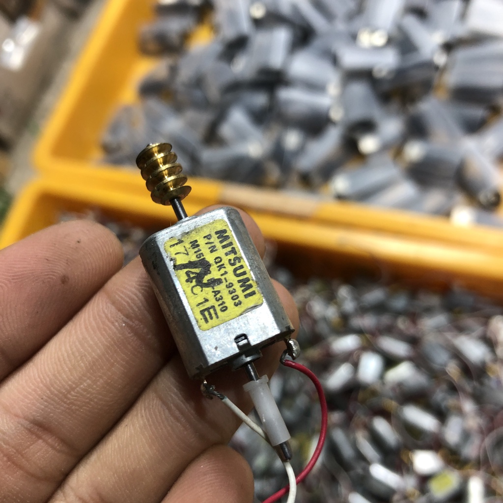 Mô tơ nhỏ Mitsumi