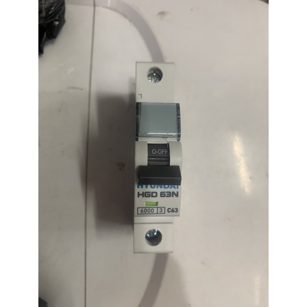 cầu dao điện Aptomat 1 pha HGD63N